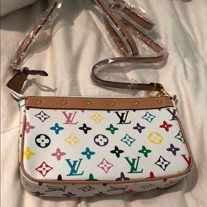 Adorable mini vintage style bag